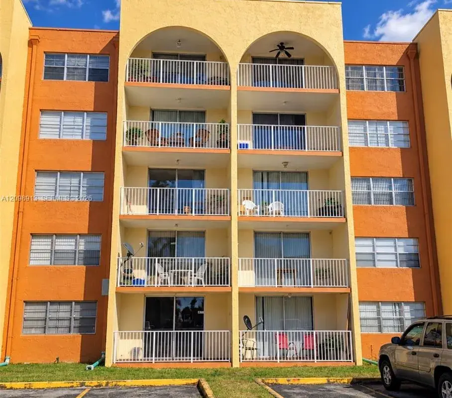 7000 NW 186th St # 116, Hialeah FL 33015
