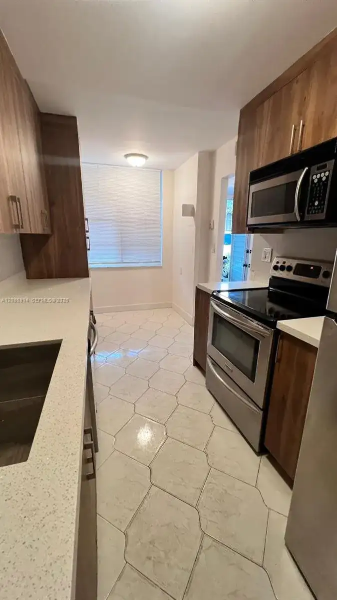 2998 NW 48th Ter # 131, Lauderdale Lakes FL 33313 photo 3