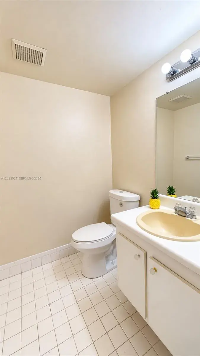 101 SW 132nd Way # 304J, Pembroke Pines FL 33027