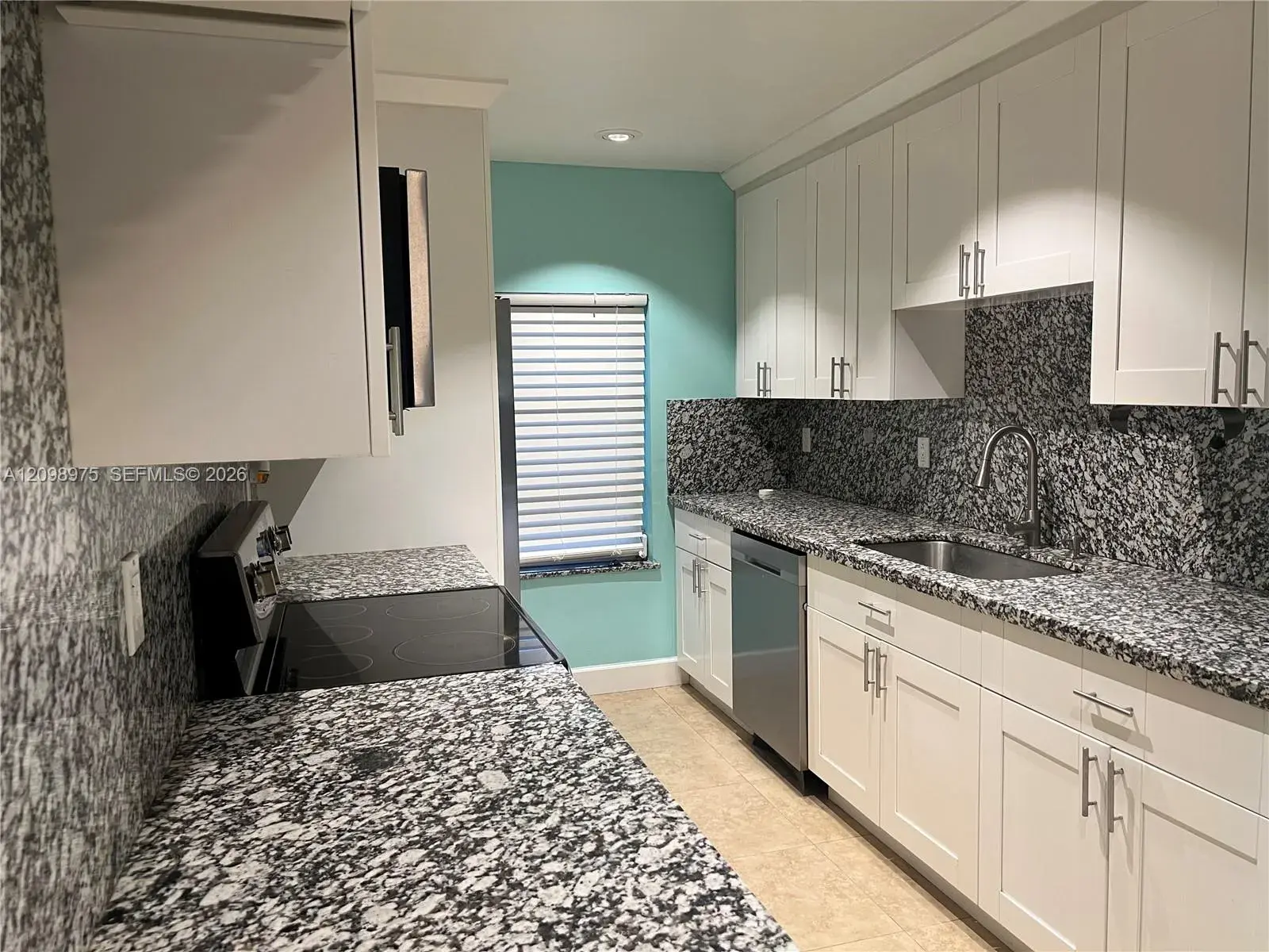 14113 SW 55th St, Miami FL 33175