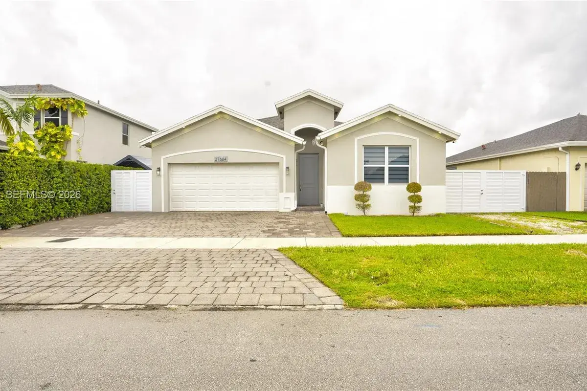 27664 SW 133rd Path, Homestead FL 33032