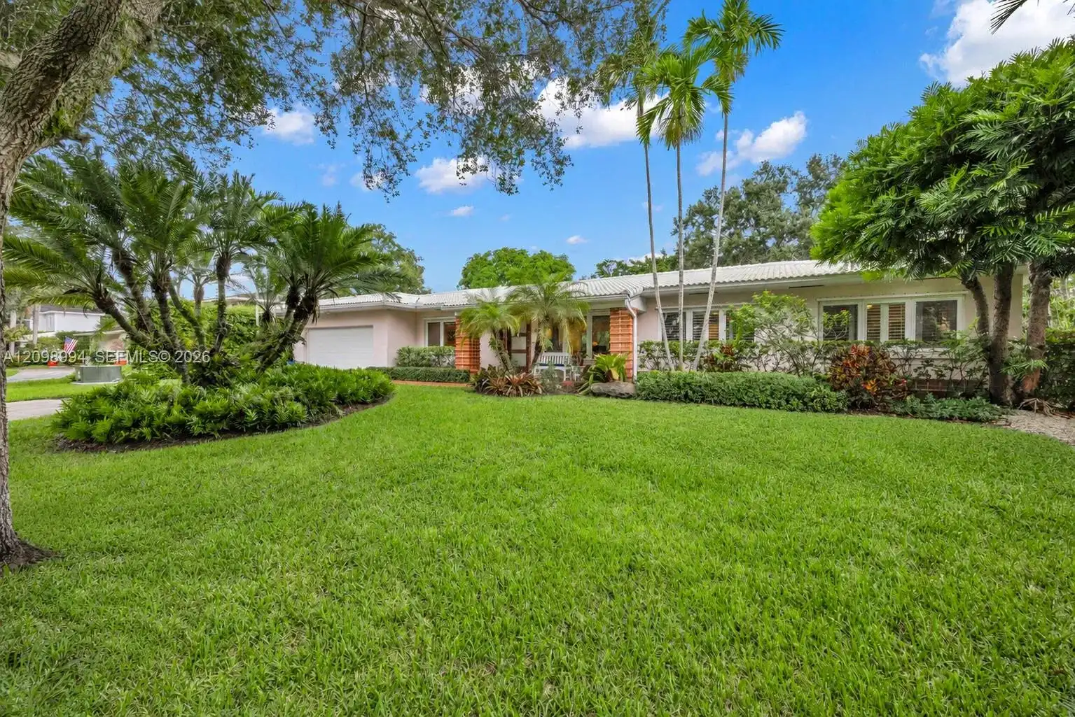1245 Algardi Ave, Coral Gables FL 33146
