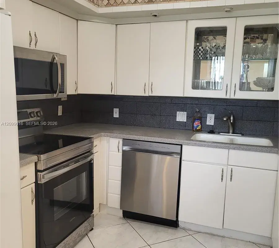 2050 Newcastle C # C, Boca Raton FL 33434