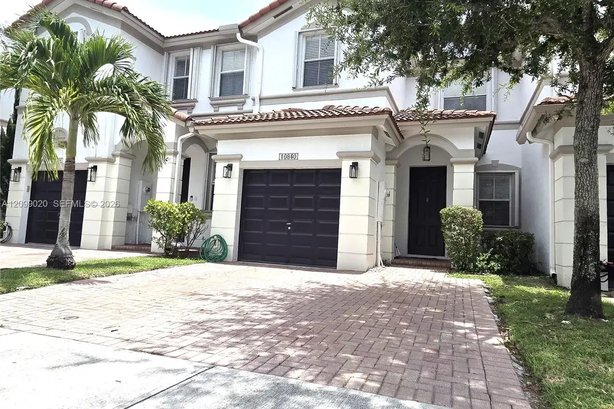 10840 NW 79th St, Doral FL 33178