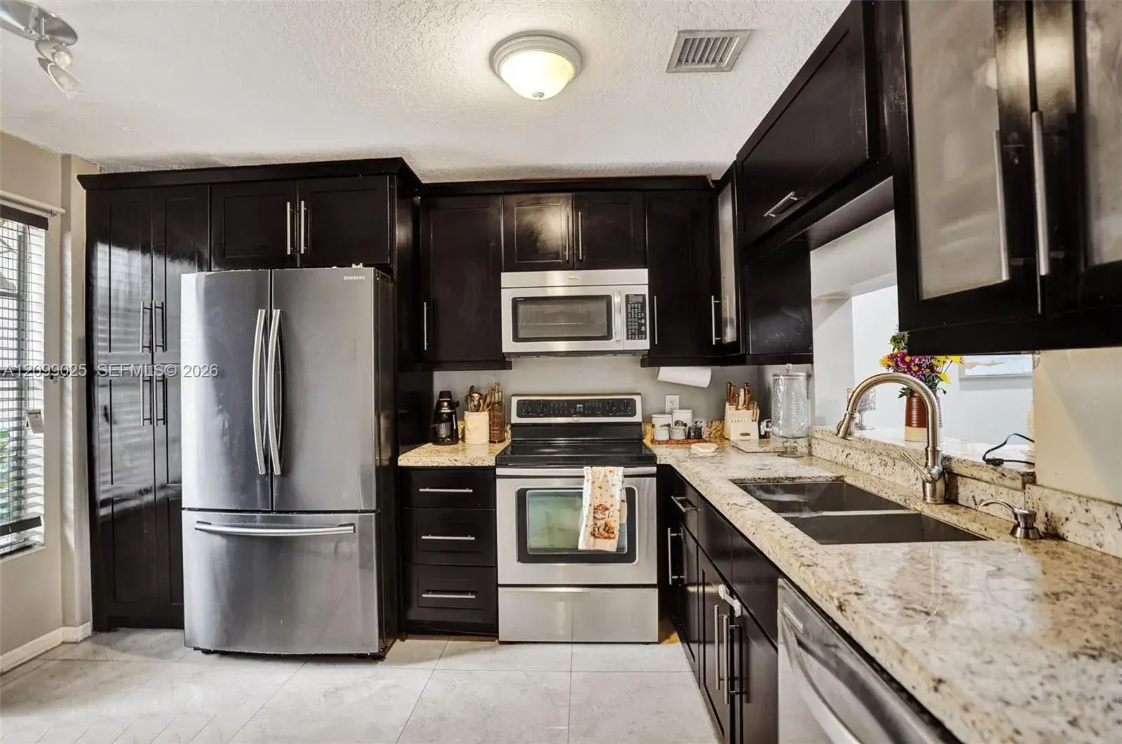 7212 Woodmont Ave, Tamarac FL 33321