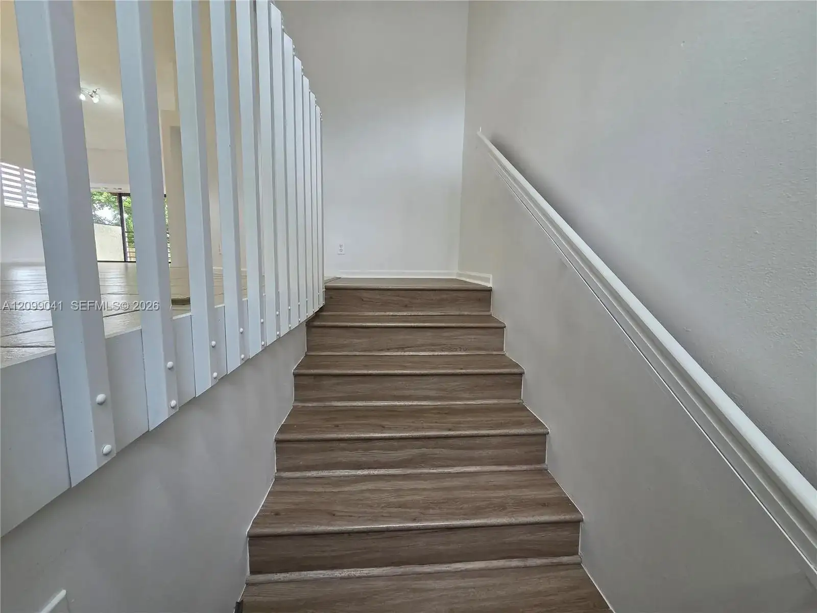 16 Via De Casas Sur # 201, Boynton Beach FL 33426 photo 4