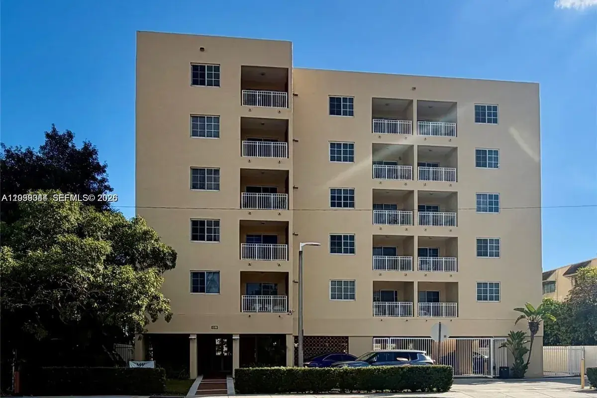 601 SW 37th Ave # 505, Miami FL 33135