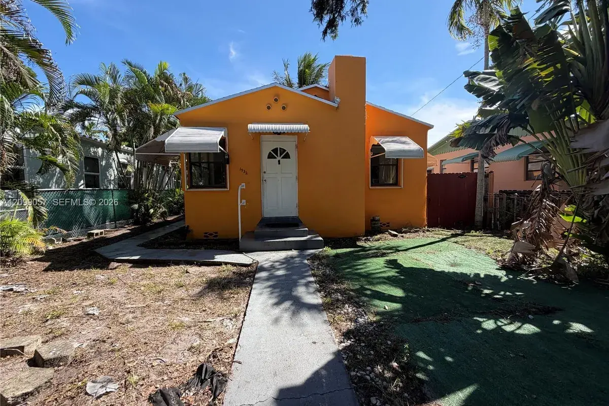 1932 Adams St, Hollywood FL 33020