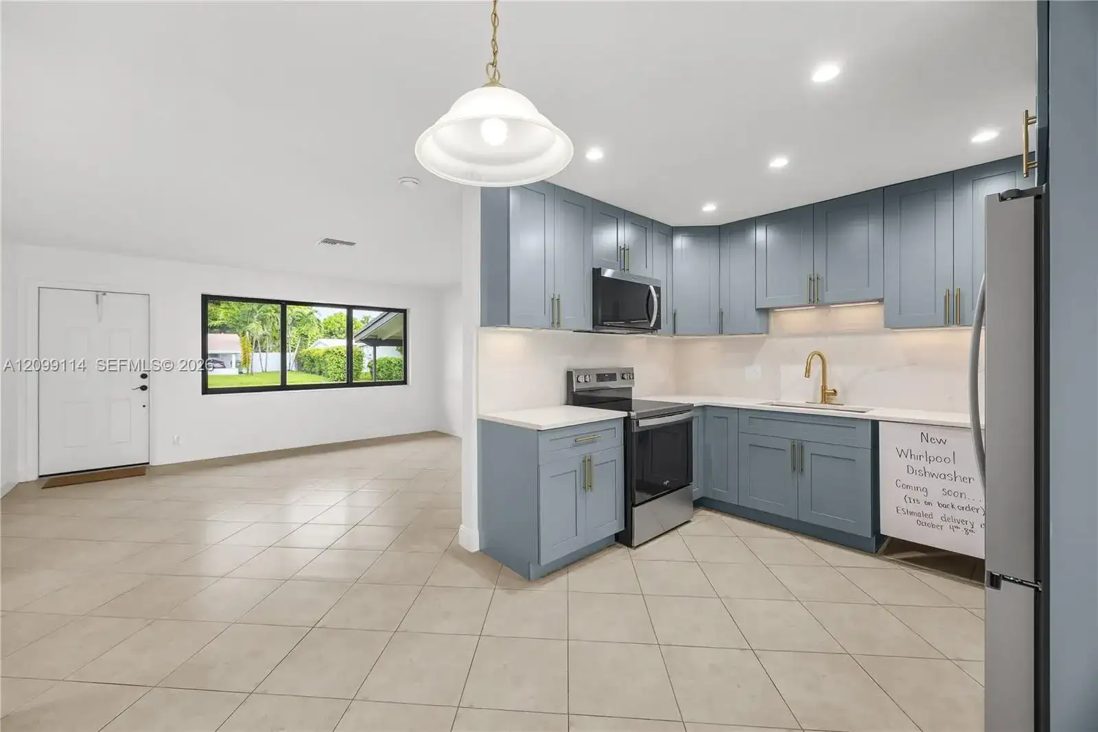 6371 SW 1st Ct, Pembroke Pines FL 33023 photo 4