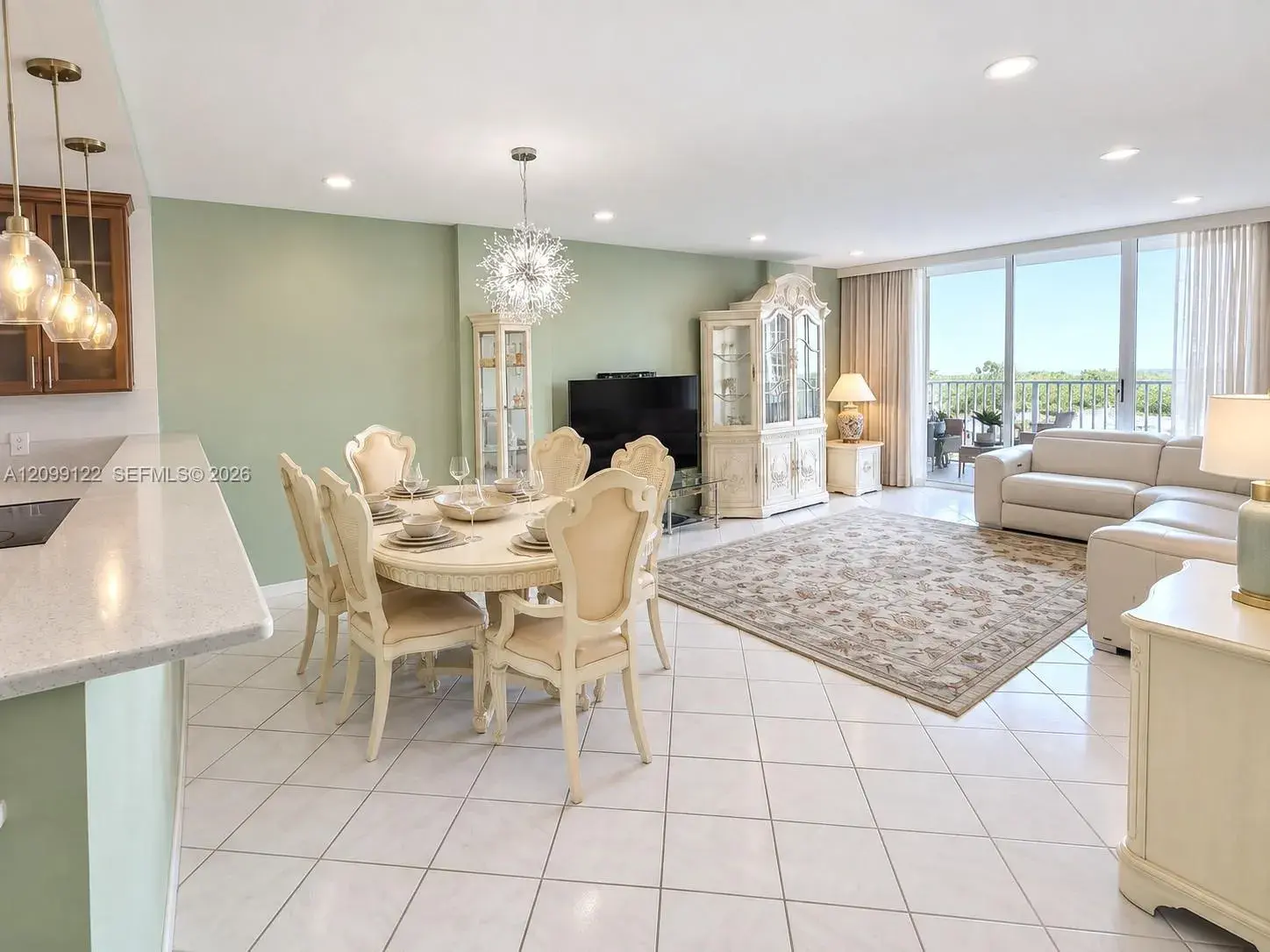 2851 NE 183rd St # 905E, Aventura FL 33160