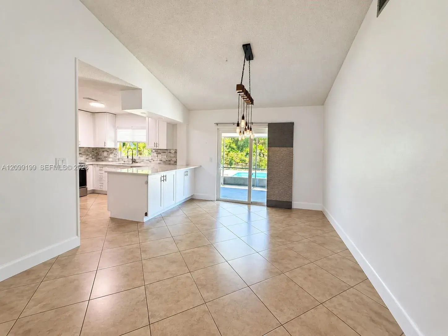 8212 SW 13th St, North Lauderdale FL 33068