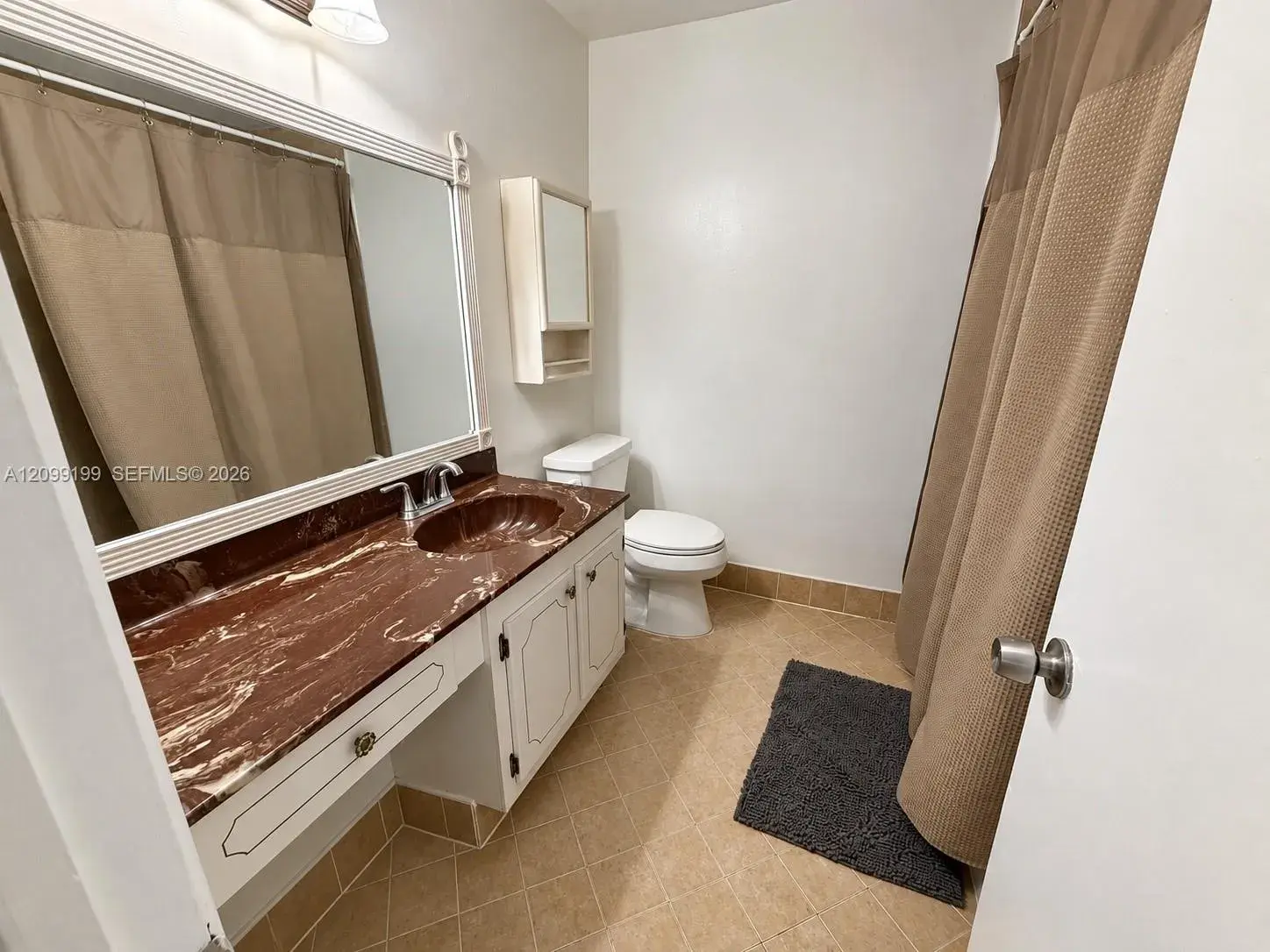 8212 SW 13th St, North Lauderdale FL 33068