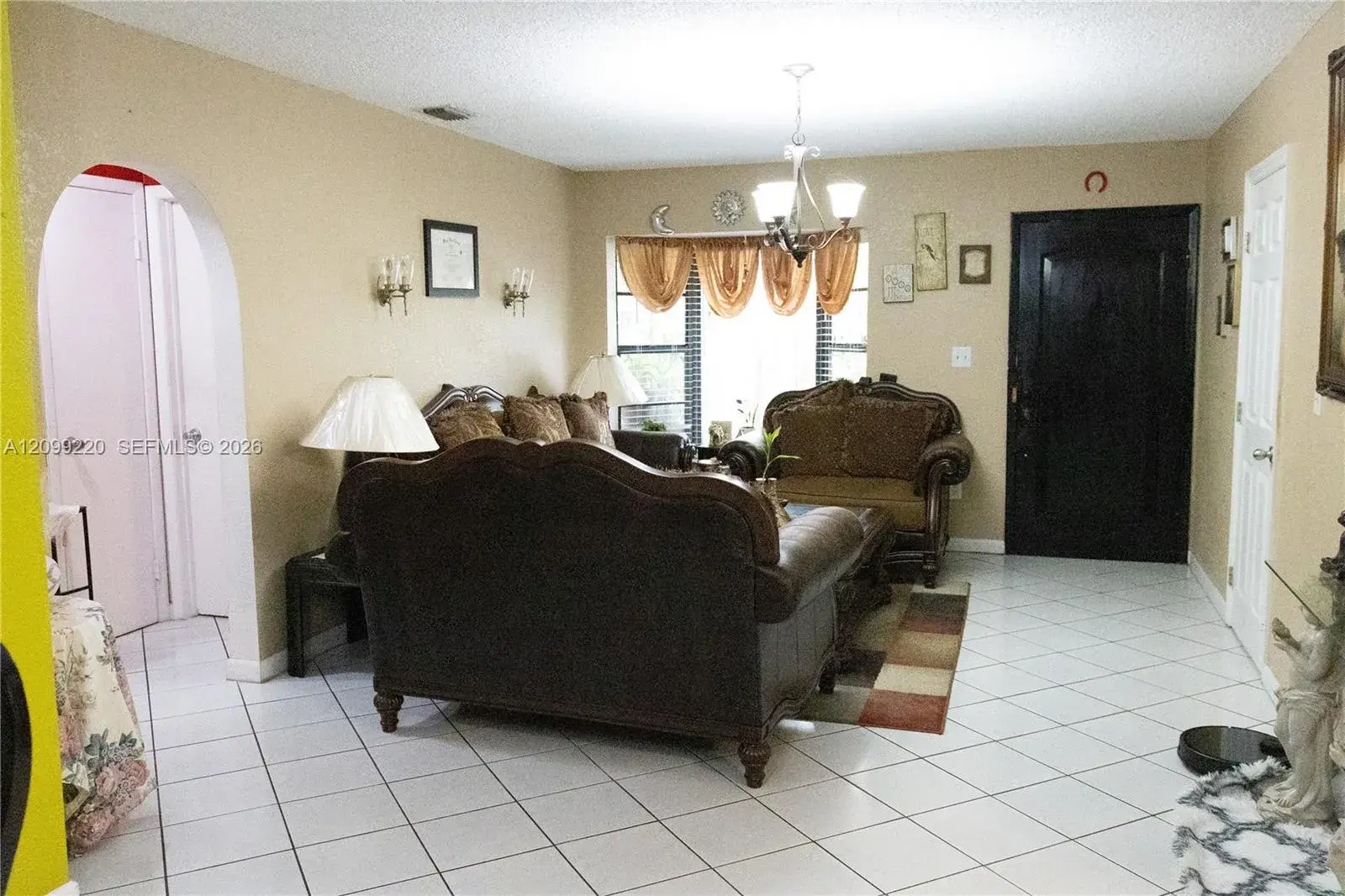 19533 SW 103 ct, Cutler Bay FL 33157