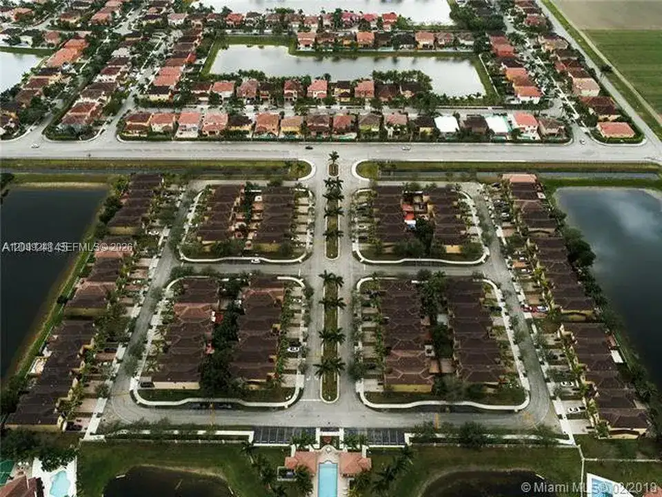 6243 SW 165th Ave, Miami FL 33193 photo 4