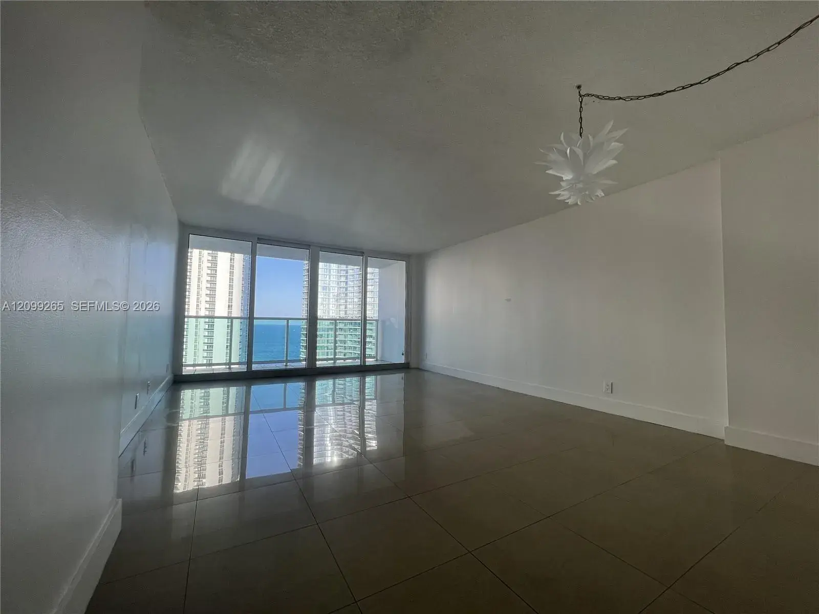 100 Bayview Dr # 2012, Sunny Isles Beach FL 33160