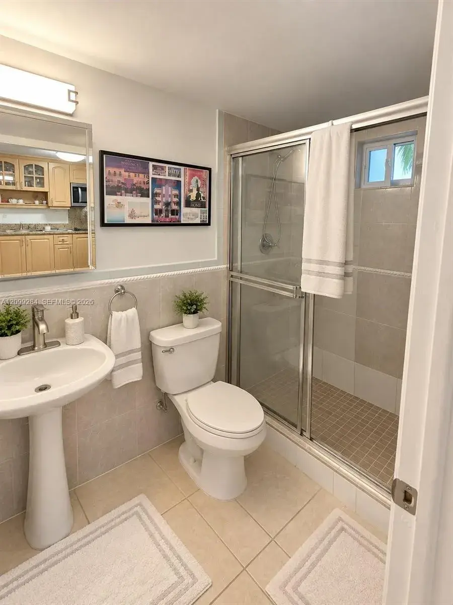 1666 West Ave # 212, Miami Beach FL 33139