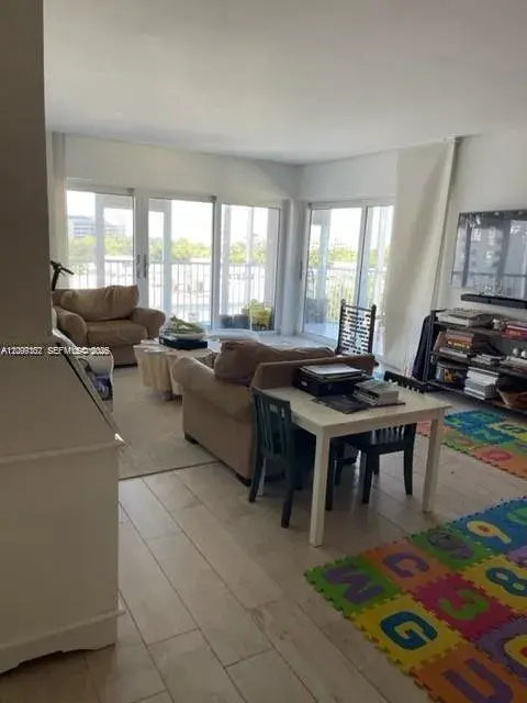 550 Ocean Dr # 7H, Key Biscayne FL 33149