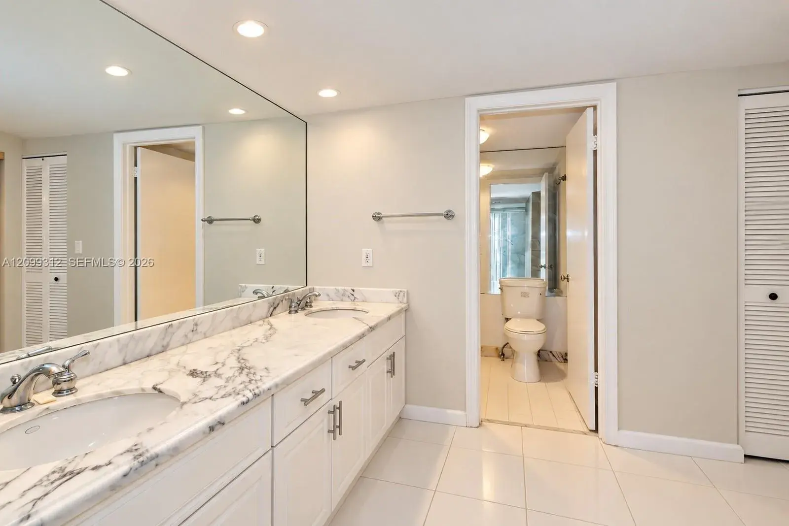 199 Ocean Lane Dr # 1111, Key Biscayne FL 33149