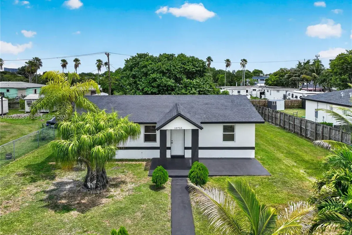 10755 SW 217th St, Miami FL 33170