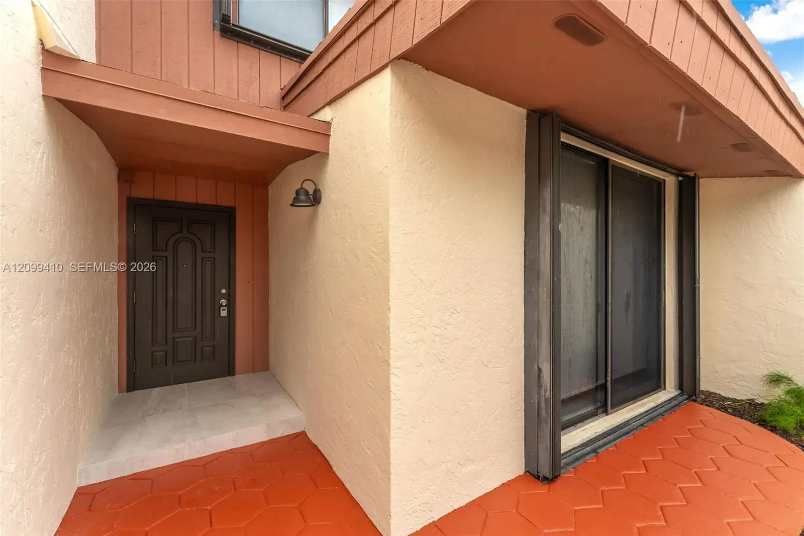 7625 SW 106th Ave, Miami FL 33173