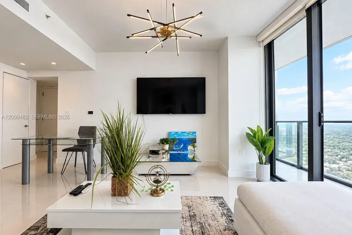 1300 S Miami Ave # 3107, Miami FL 33130