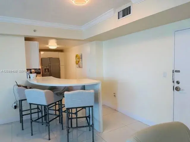 7501 E Treasure Dr # 7D, North Bay Village FL 33141