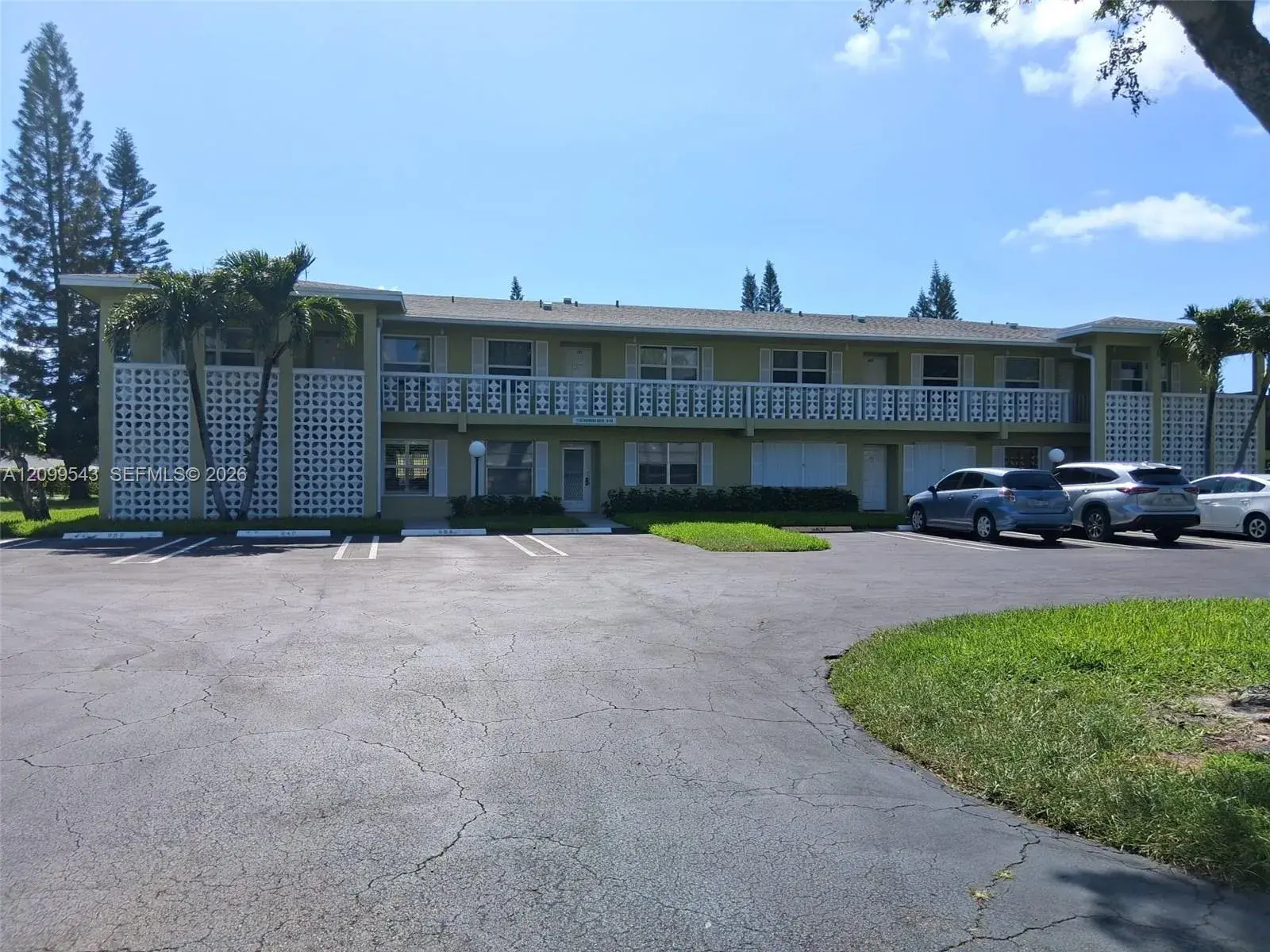1150 Boxwood Dr # 101, Delray Beach FL 33445