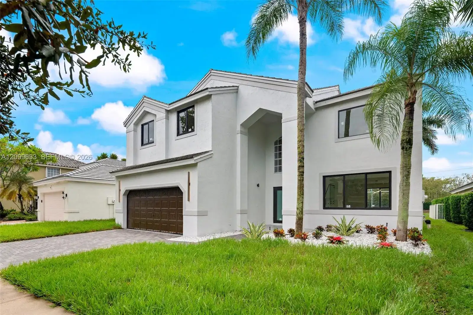 149 Cameron Dr, Weston FL 33326 photo 3