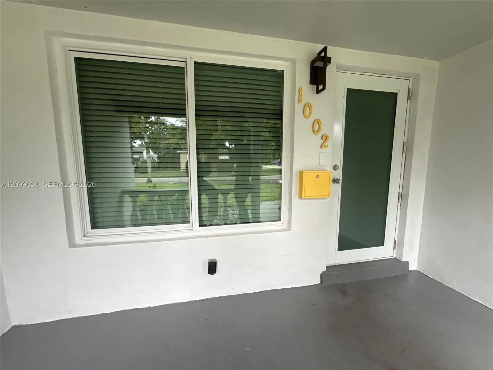 1002 S 28th Ave # 0, Hollywood FL 33020
