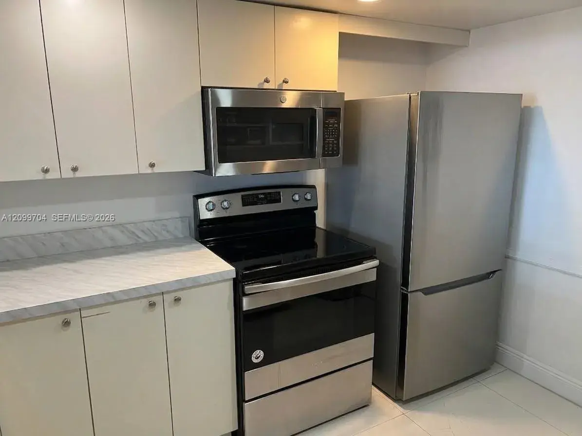 555 NE 15th St # 10F, Miami FL 33132