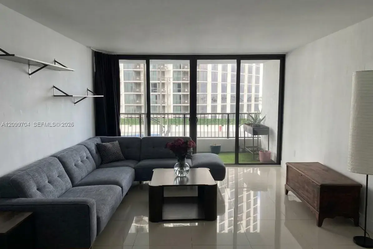 555 NE 15th St # 10F, Miami FL 33132
