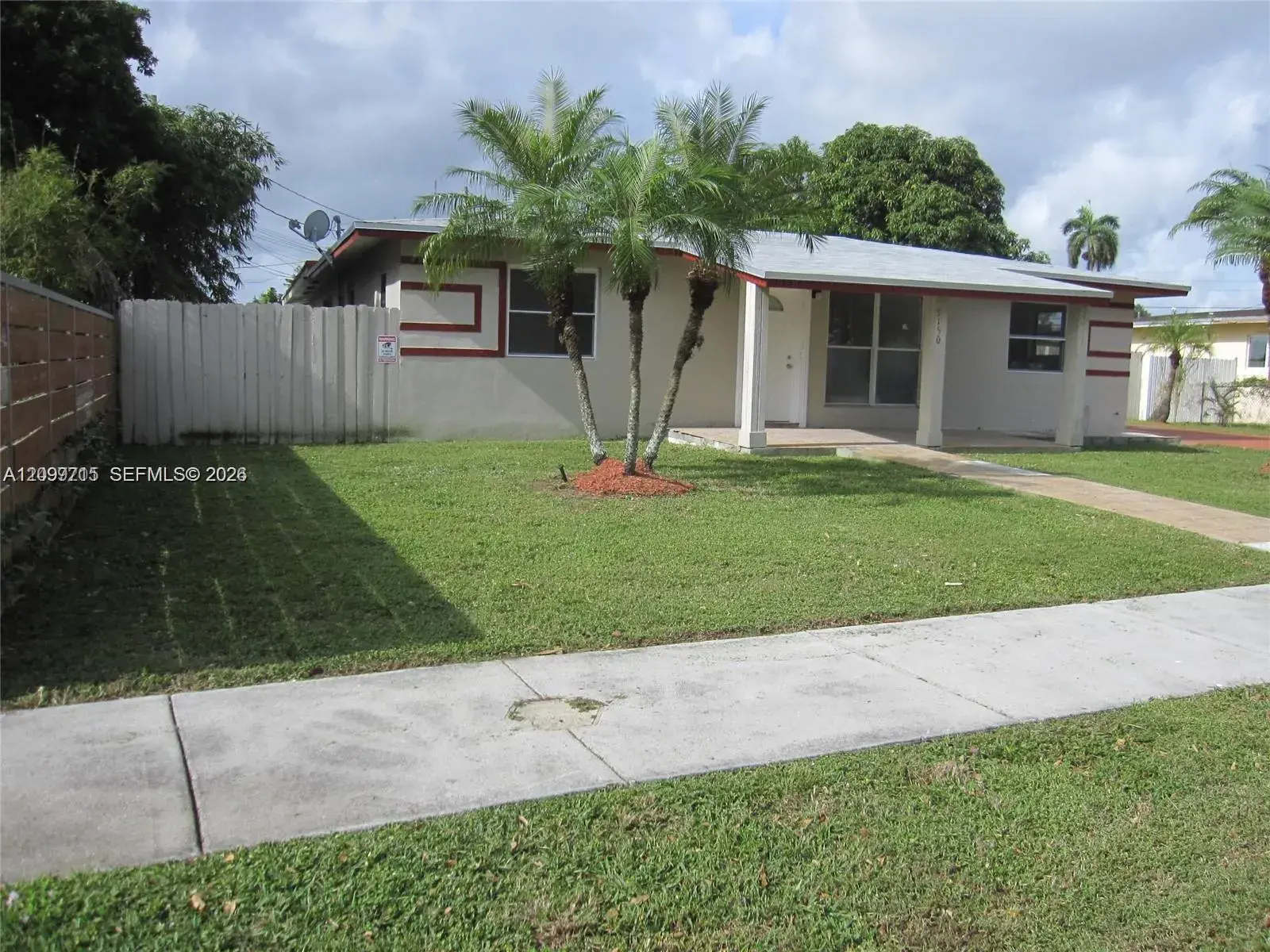 3150 SW 37th Ave, West Park FL 33023