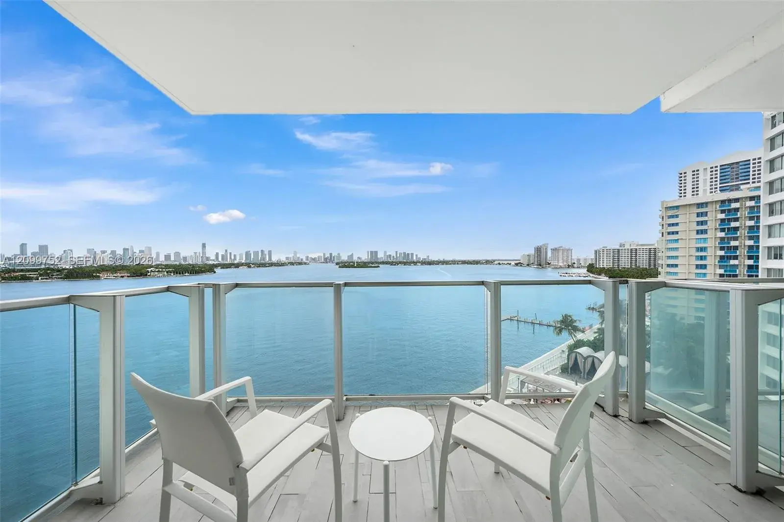2 bedroom 2 bath Residential for sale at 1100 West Ave # 926, Miami Beach FL 33139