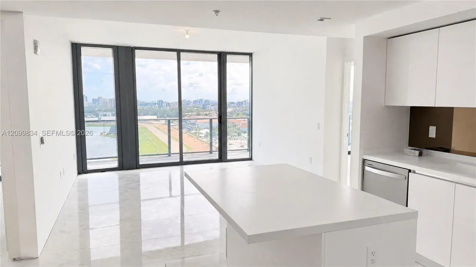 1170 E Hallandale beach Blvd # 2009, Hallandale Beach FL 33009