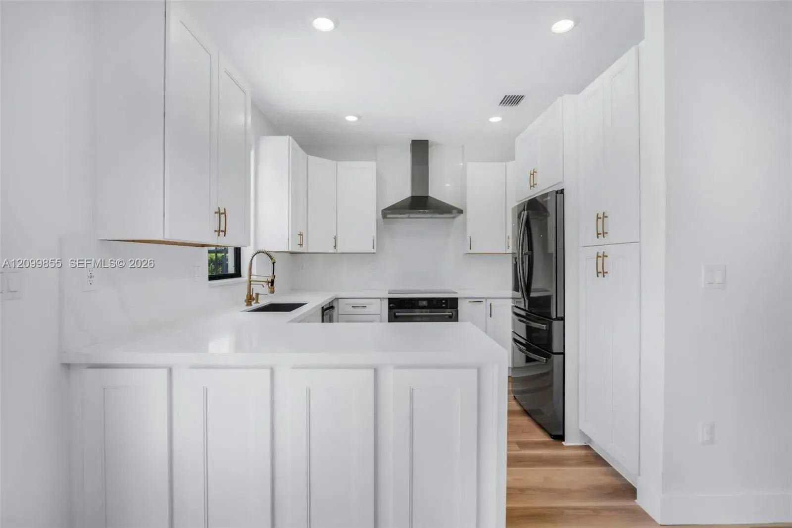4664 Banker Ter, Davie FL 33314