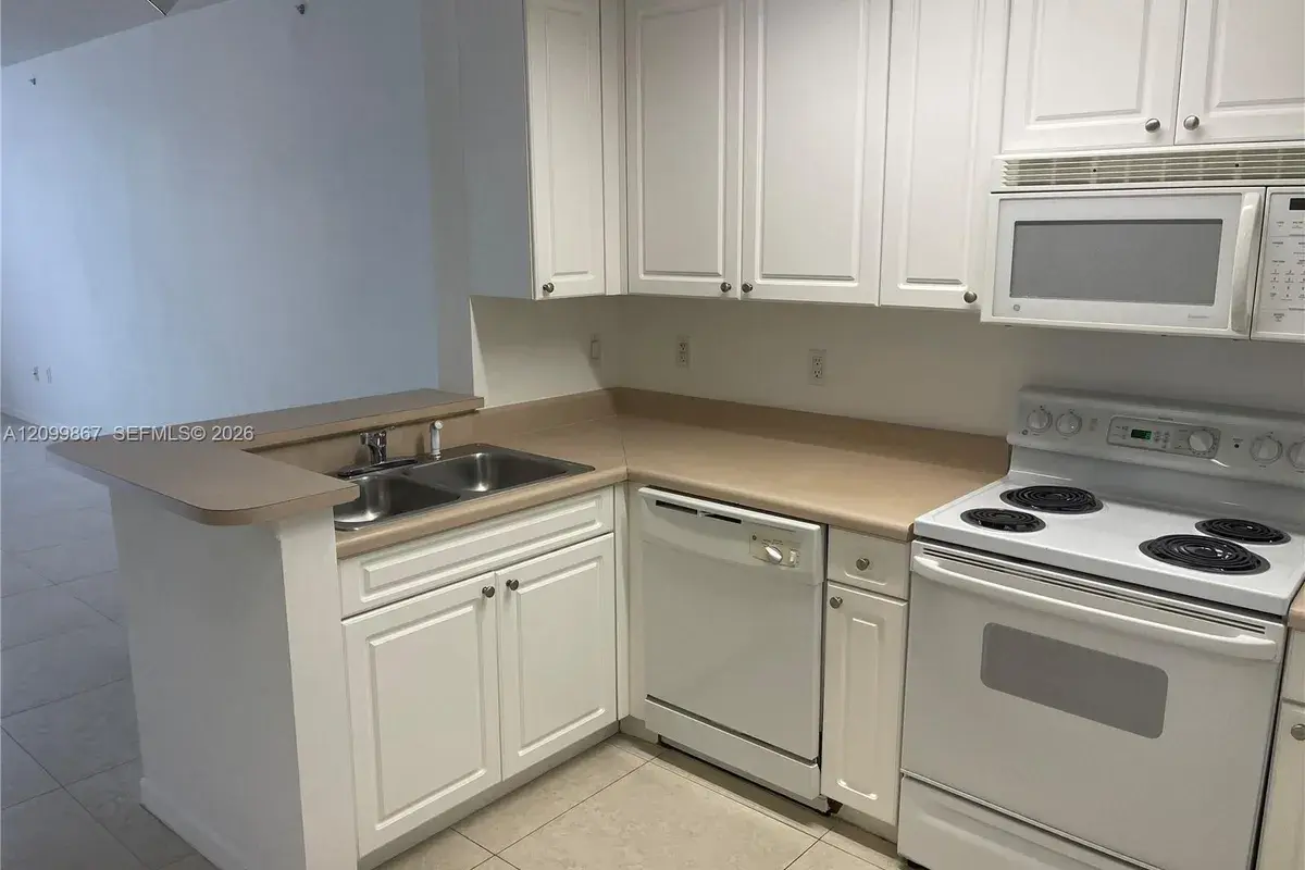 255 Evernia St # 616, West Palm Beach FL 33401