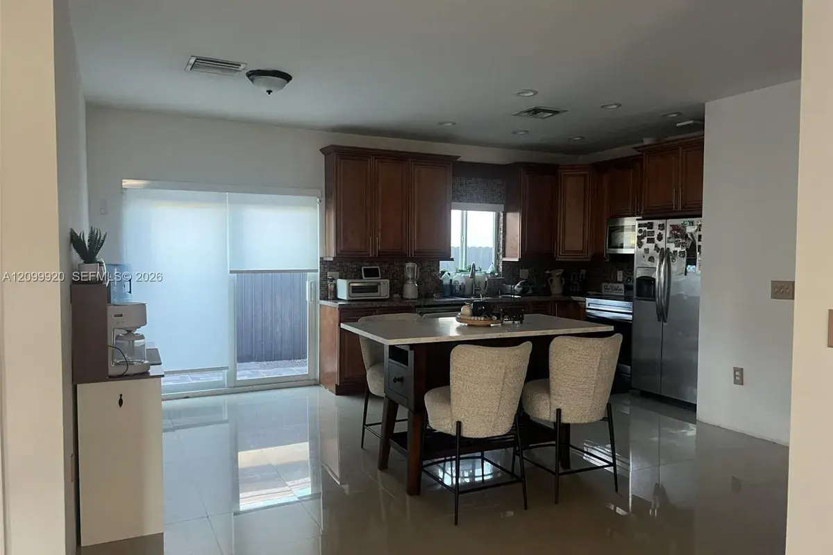 5732 Fletcher St, Hollywood FL 33023