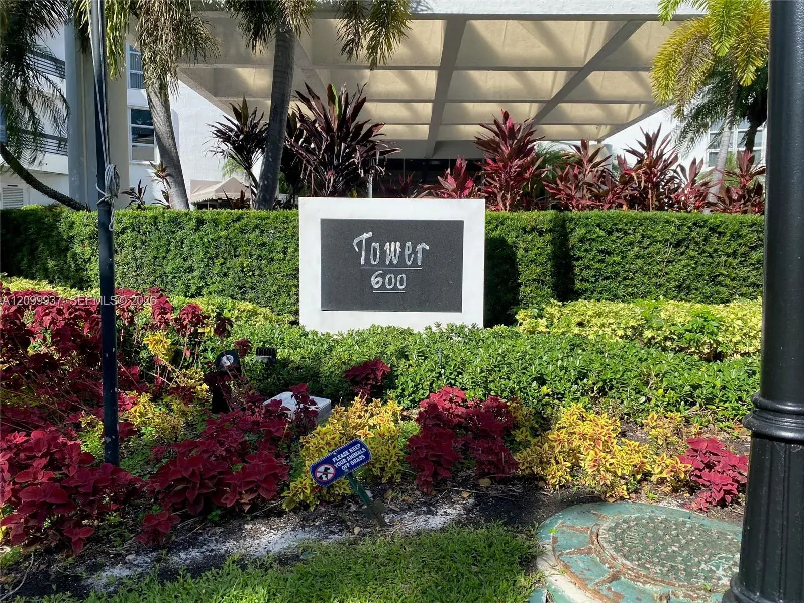 3400 NE 192nd St # 1711, Aventura FL 33180