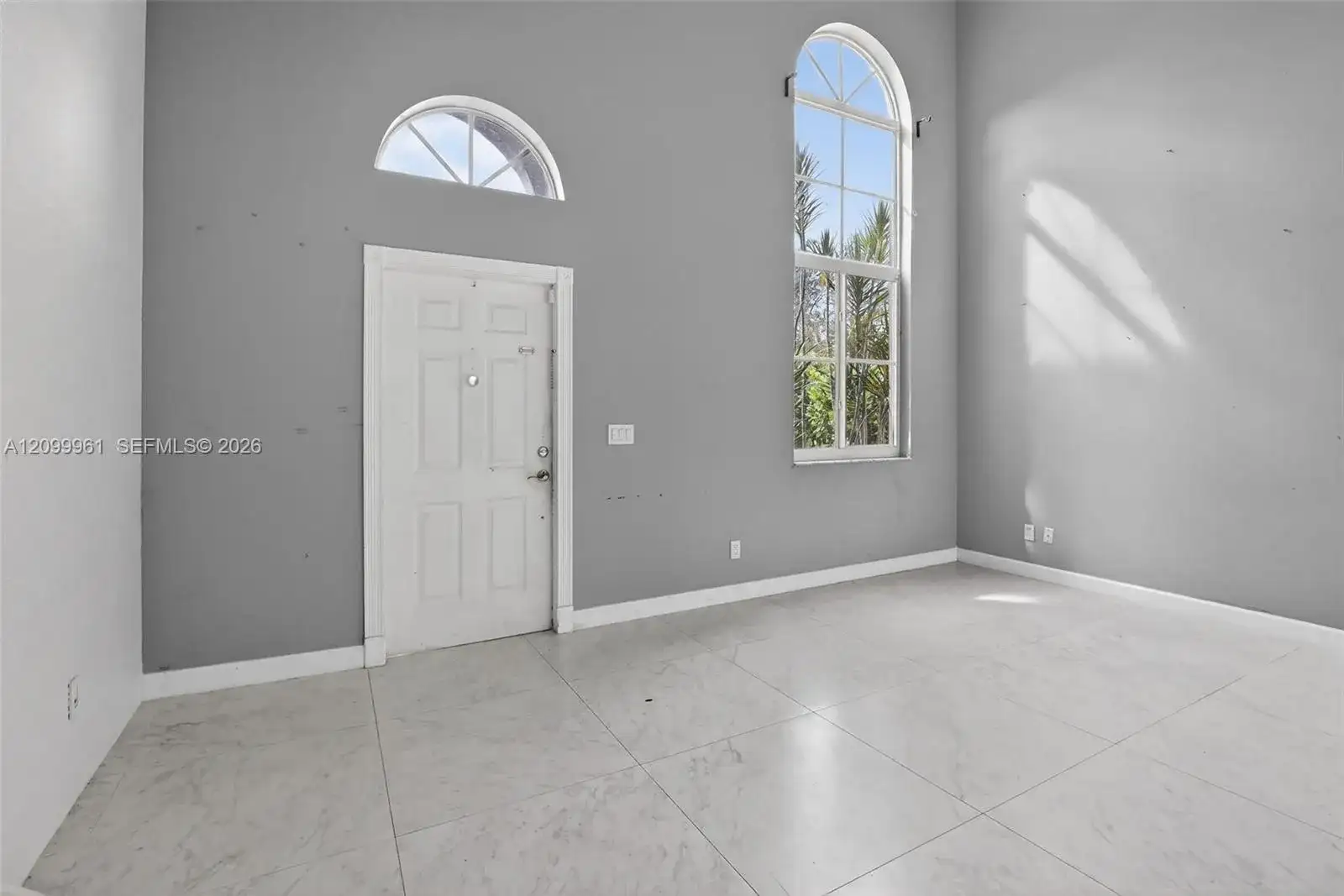 10755 SW 17th Pl, Davie FL 33324 photo 5