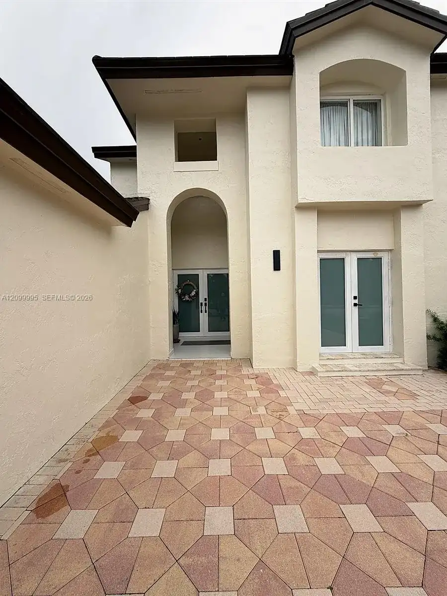 9030 SW 143rd Ave, Miami FL 33186 photo 3