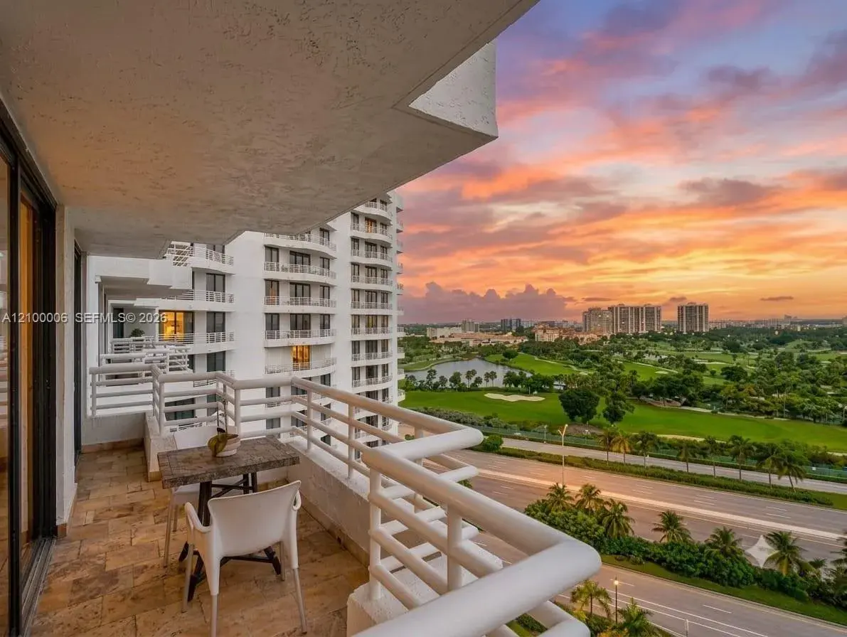 3300 NE 192nd St # 1612, Aventura FL 33180