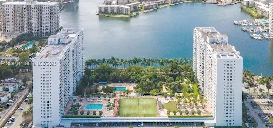 2851 NE 183rd St # 1409E, Aventura FL 33160
