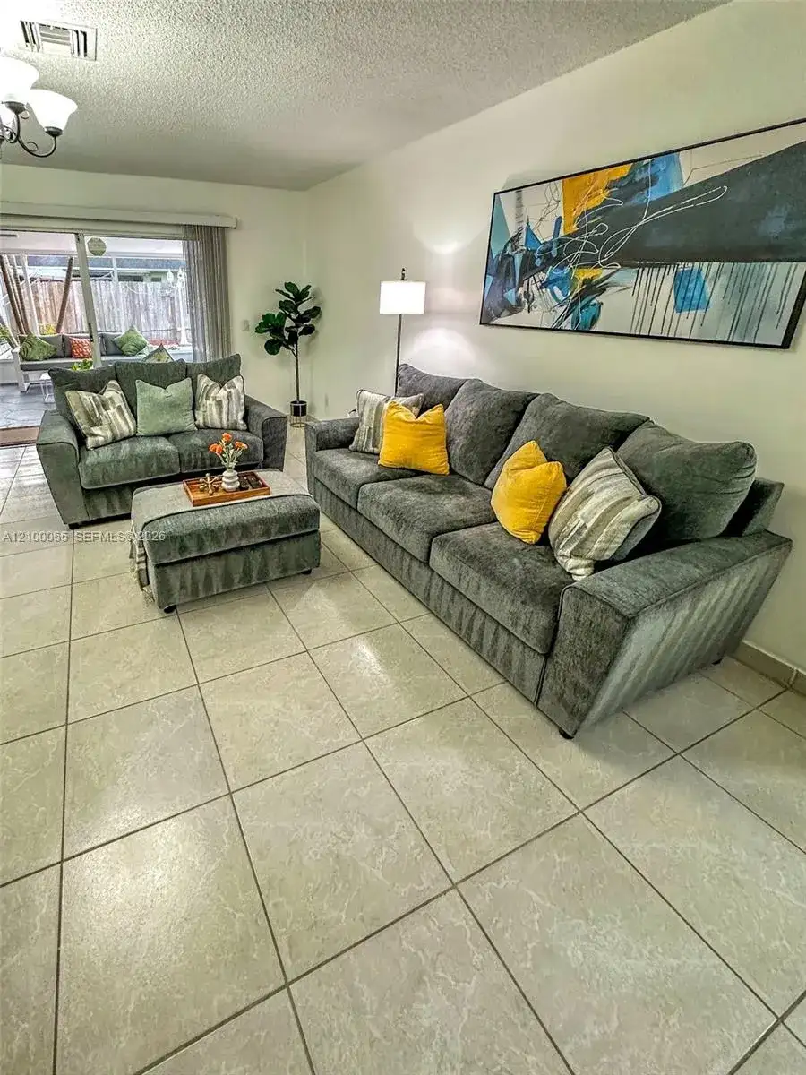 1063 Concert Way, Royal Palm Beach FL 33411 photo 5