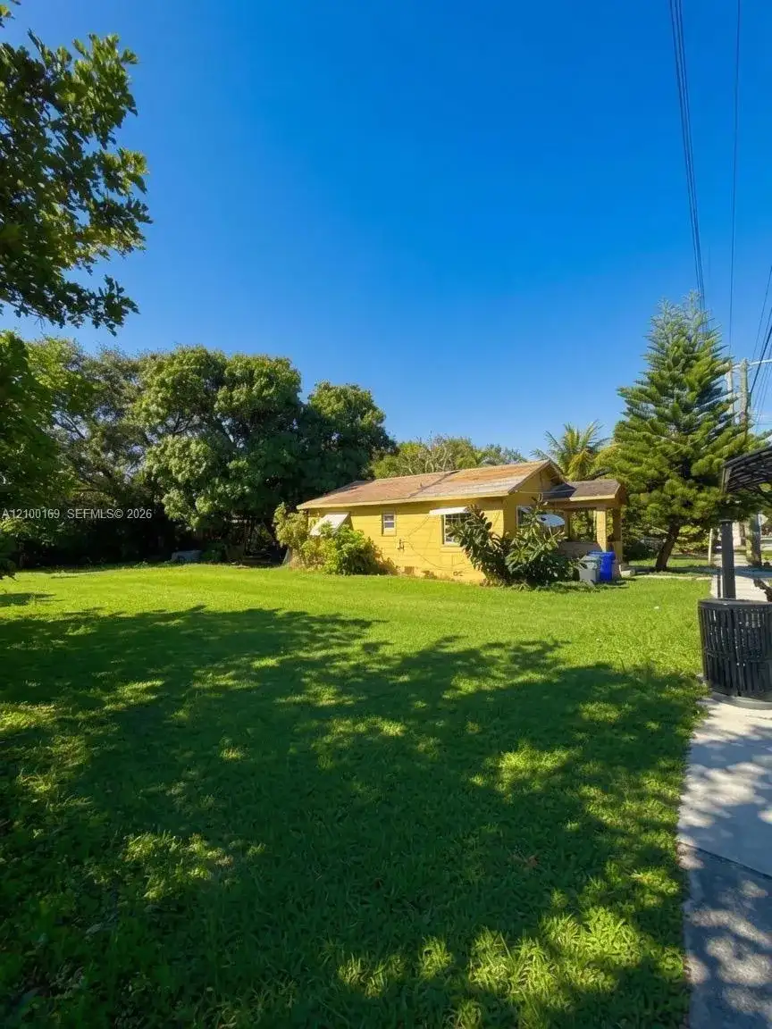 1100 N 24th Ave, Hollywood FL 33020 photo 3
