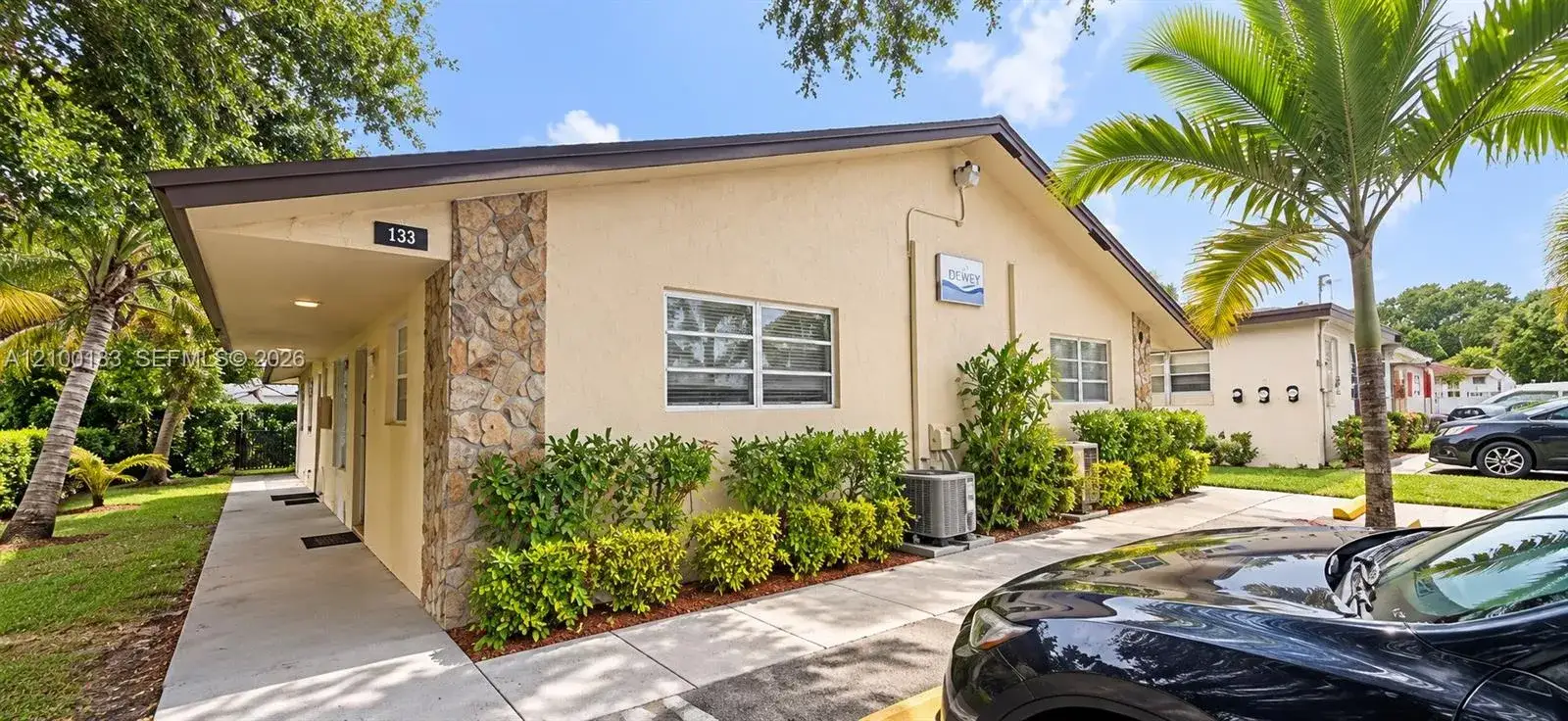 130 SE 10th St # 130, Hallandale Beach FL 33009