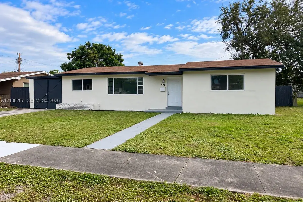 770 NW 179th St, Miami Gardens FL 33169