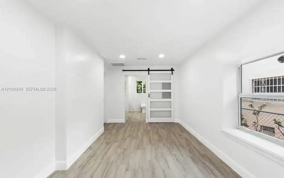 2810 SW 12th St, Miami FL 33135 photo 5