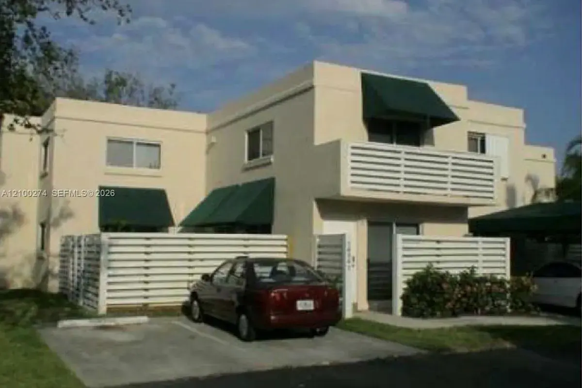 14347 SW 97th Ln, Miami FL 33186