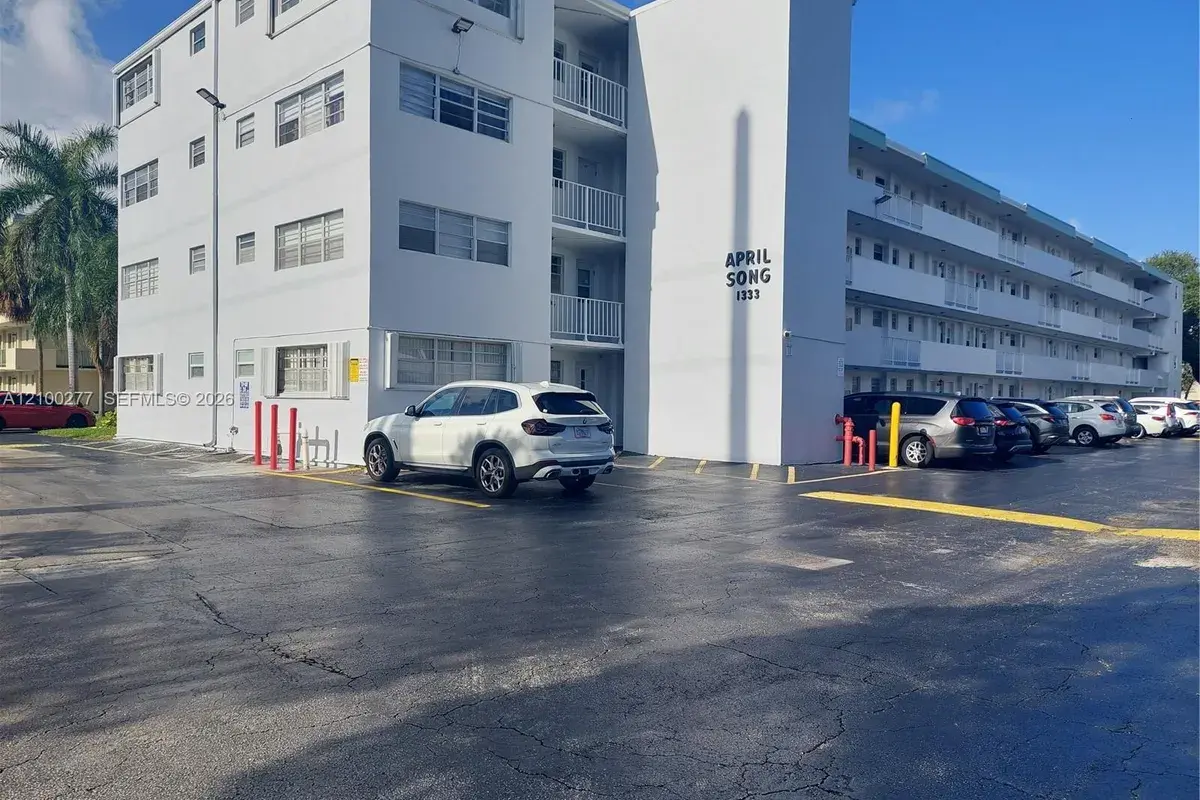 1333 E Hallandale Beach Blvd # 115, Hallandale Beach FL 33009
