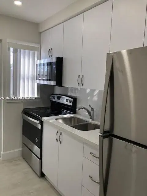 3530 SW 9th Ter # 6B, Miami FL 33135